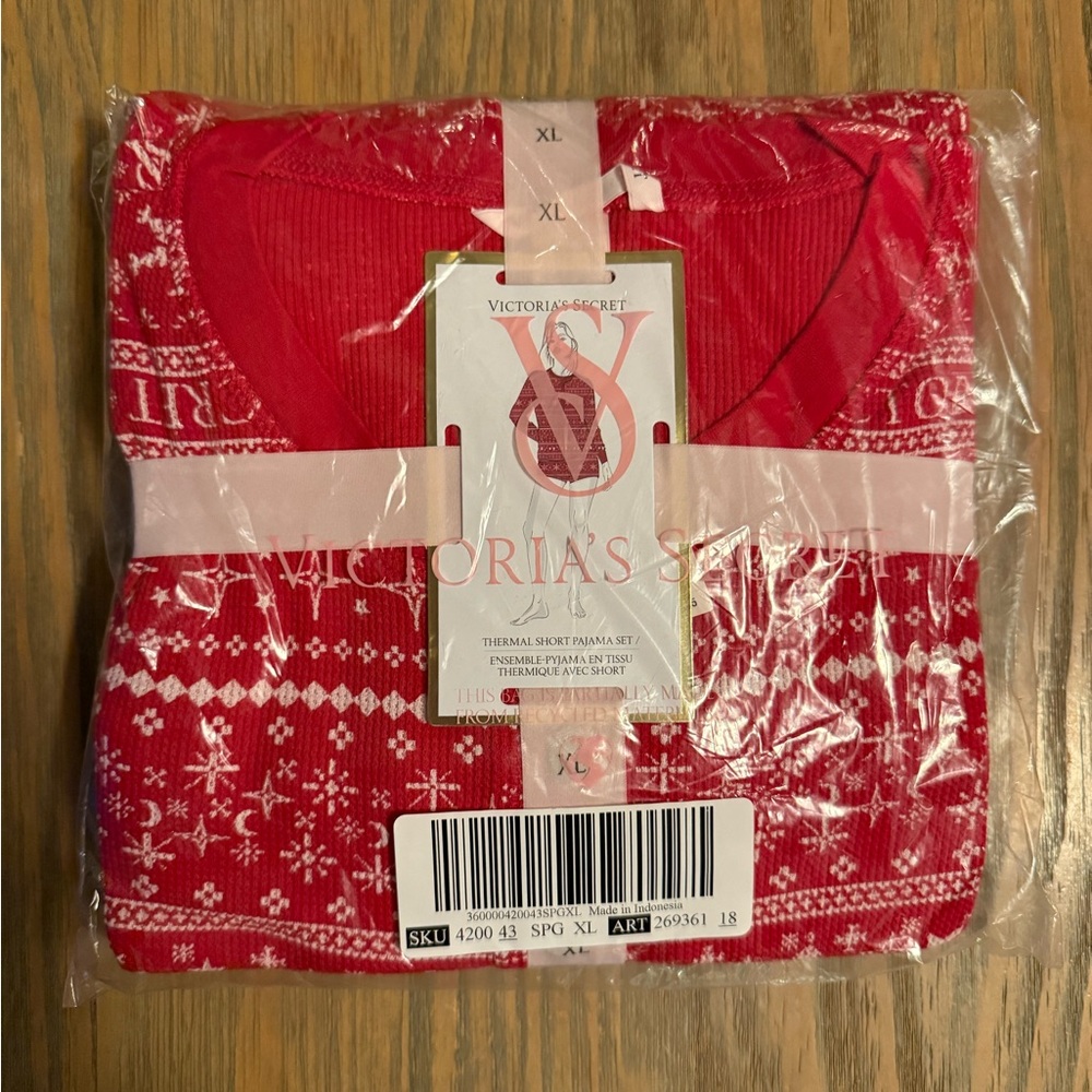 NWT Victoria’s Secret Red Fair Isle Thermal Long Sleeve Short Pajama Set XL